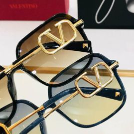 Picture of Valentino Sunglasses _SKUfw56868025fw